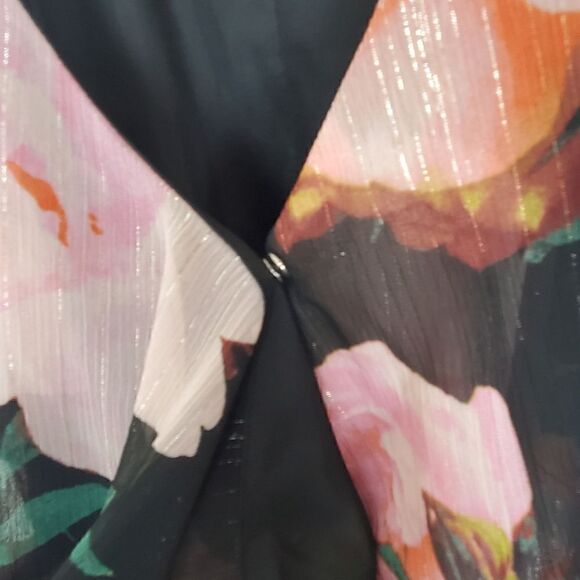 Jennifer Lopez Spring Romance Floral Faux Wrap Dress Size 4 - Picture 5 of 10